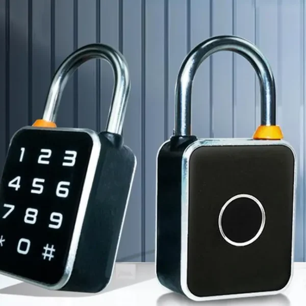 Cadenas connecté GoLocky GO-H007 : clavier à code d’un côté, lecteur d’empreinte de l’autre